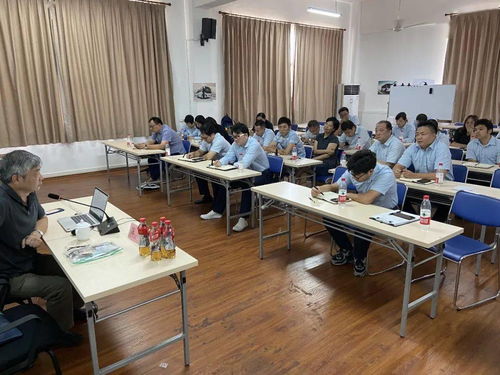 聚焦養(yǎng)老服務(wù)新使命，巴士二公司舉辦中層副職第八期專(zhuān)業(yè)培訓(xùn)